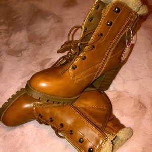 Never own brown boots size 7.5